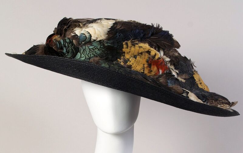 member-reception-fashion-feather