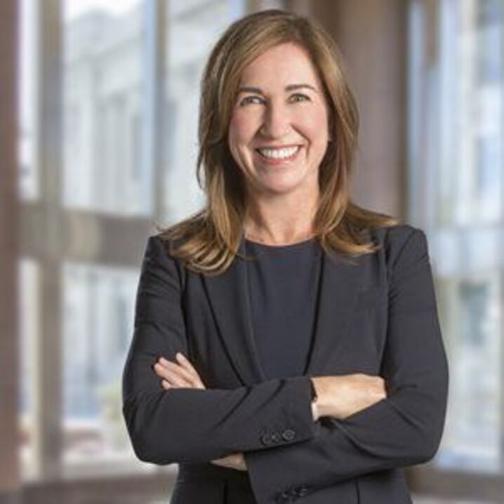 Headshot susan donlan1