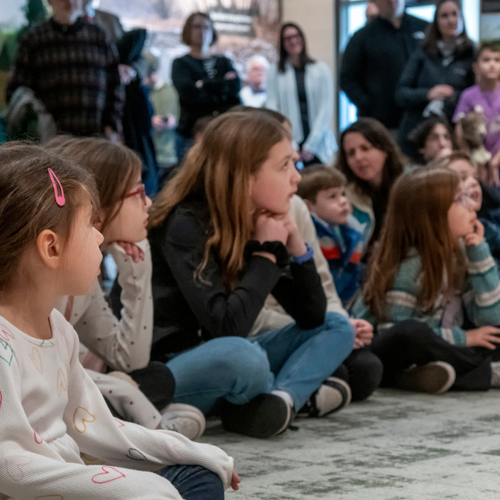 explore/public-programs/storytime-with-josh